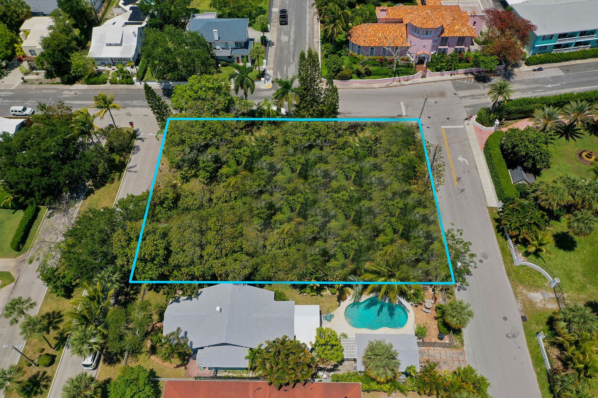 502 S Palmway, Lake Worth Beach, FL 33460 Photo