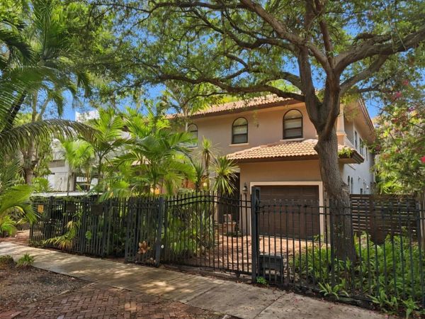 3082 Lime Court, Coconut Grove, FL 33133