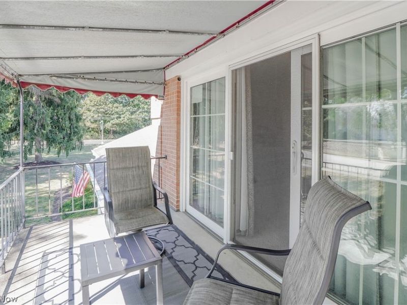 1653 Greenway Road SE, Unit 202, North Canton, OH 44709 Photo 11