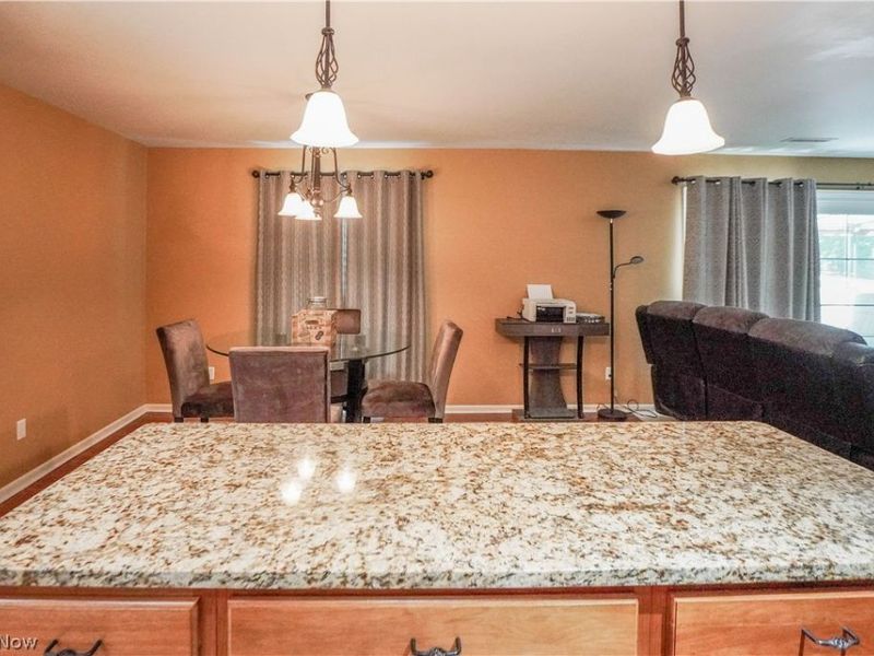 1653 Greenway Road SE, Unit 202, North Canton, OH 44709 Photo 15