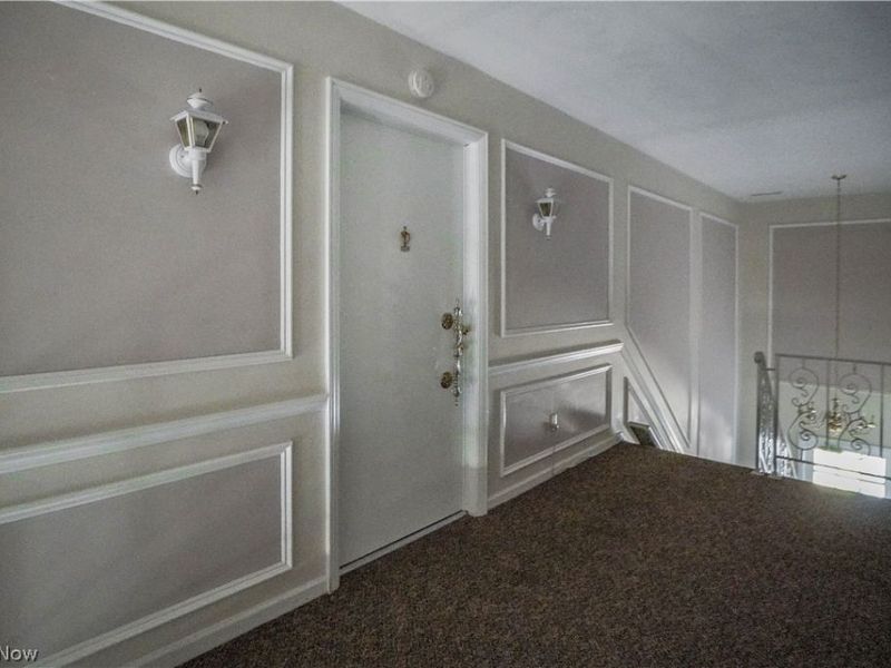 1653 Greenway Road SE, Unit 202, North Canton, OH 44709 Photo 5