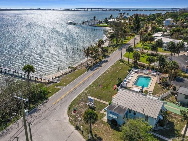 4736 NE Blue Heron Lane, Jensen Beach, FL 34957