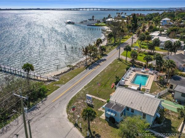4736 NE Blue Heron Lane, Jensen Beach, FL 34957