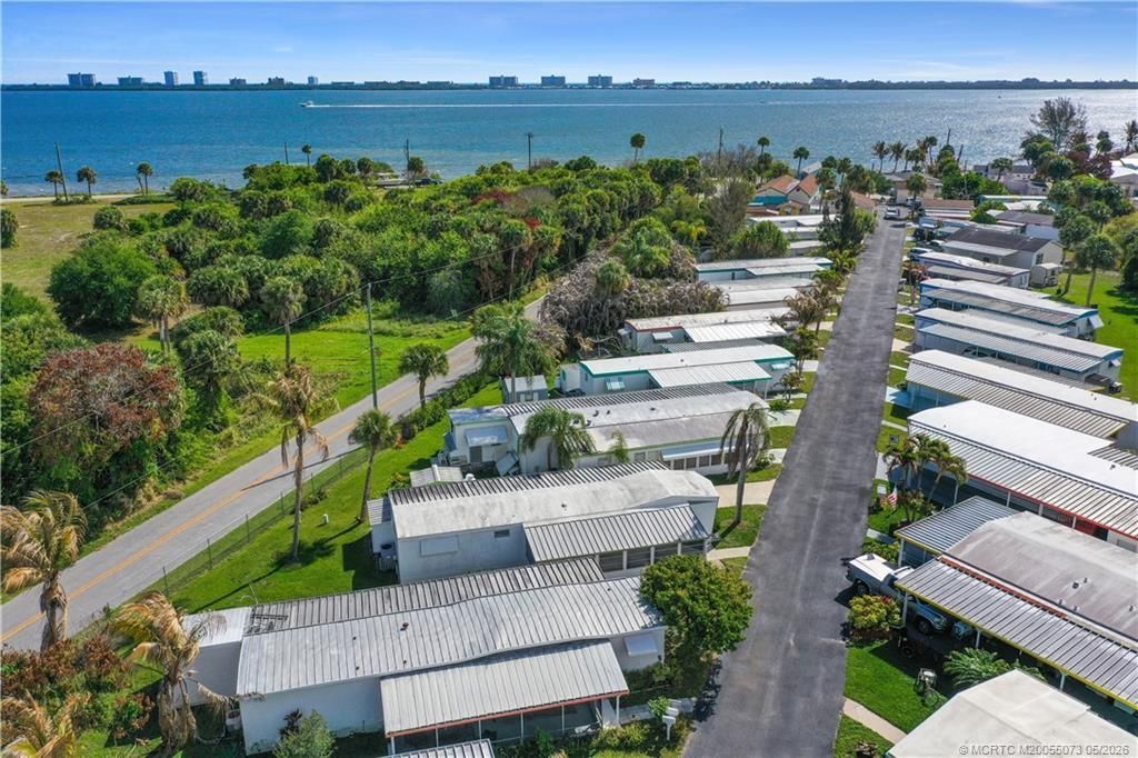 4736 NE Blue Heron Lane, Jensen Beach, FL 34957 Photo