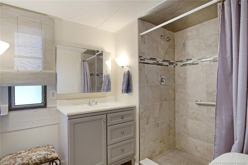 4736 NE Blue Heron Lane, Jensen Beach, FL 34957 Photo