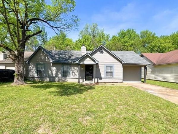 5138 CHANTILLY DR, Memphis, TN 38127