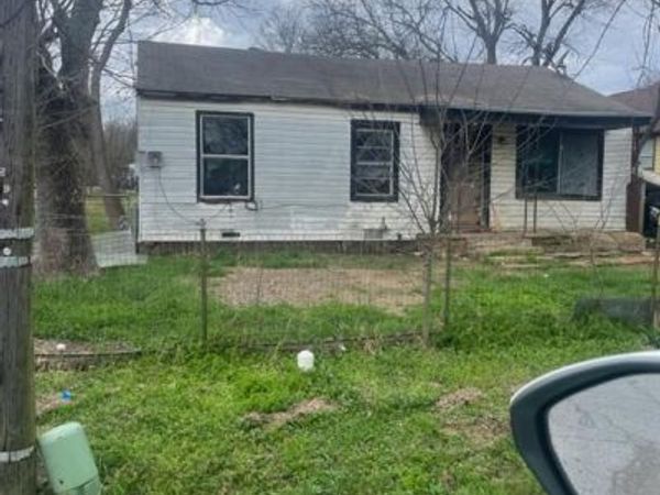 815 Kissell Road, Wilmer, TX 75172