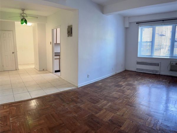 2 Sadore Lane , Unit 1R, Yonkers, NY 10710
