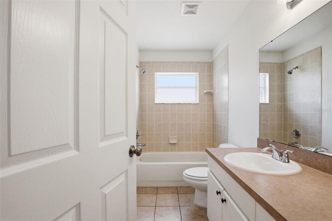 22611 Roderick Drive , Land O Lakes, FL 34639 Photo