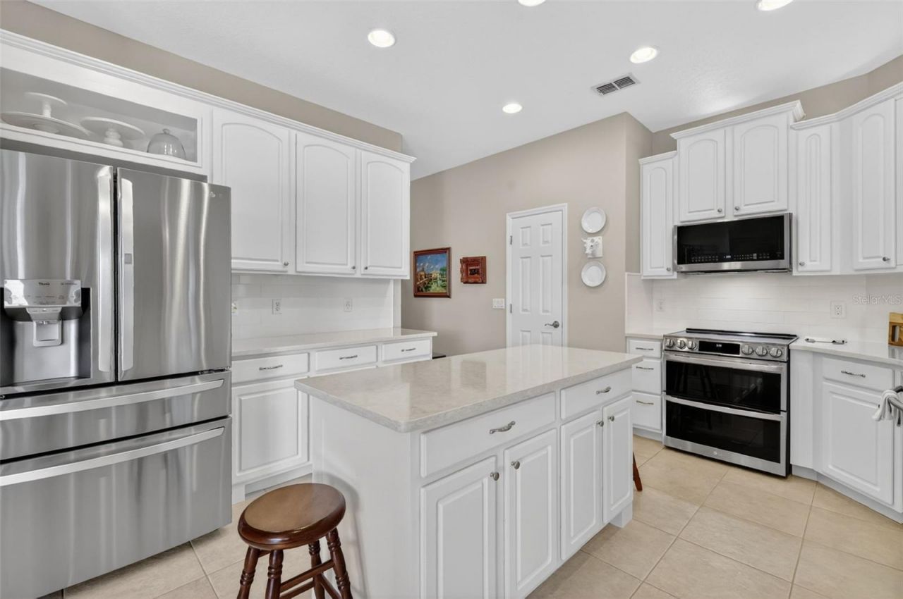 9096 Laurel Ridge Drive , Mount Dora, FL 32757 Photo