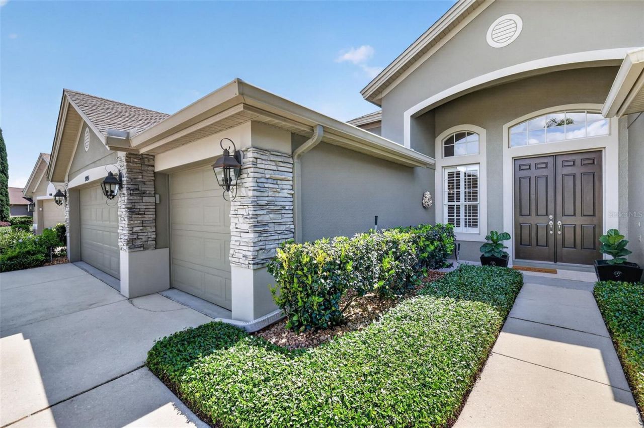 9096 Laurel Ridge Drive , Mount Dora, FL 32757 Photo