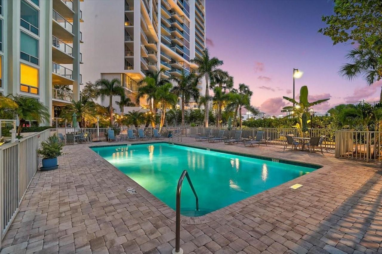 1111 N Gulfstream Avenue, Unit 7C, Sarasota, FL 34236 Photo