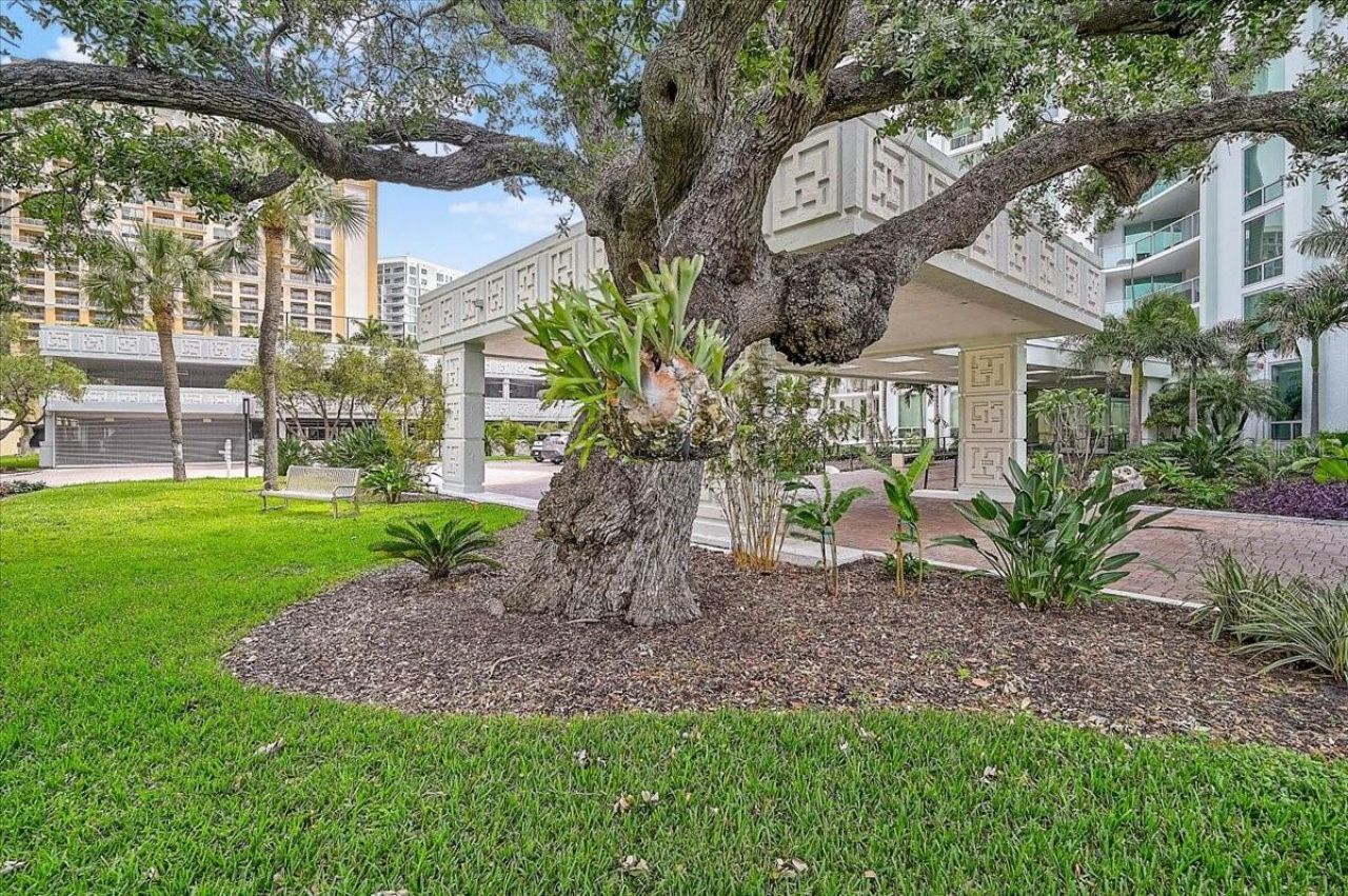 1111 N Gulfstream Avenue, Unit 7C, Sarasota, FL 34236 Photo