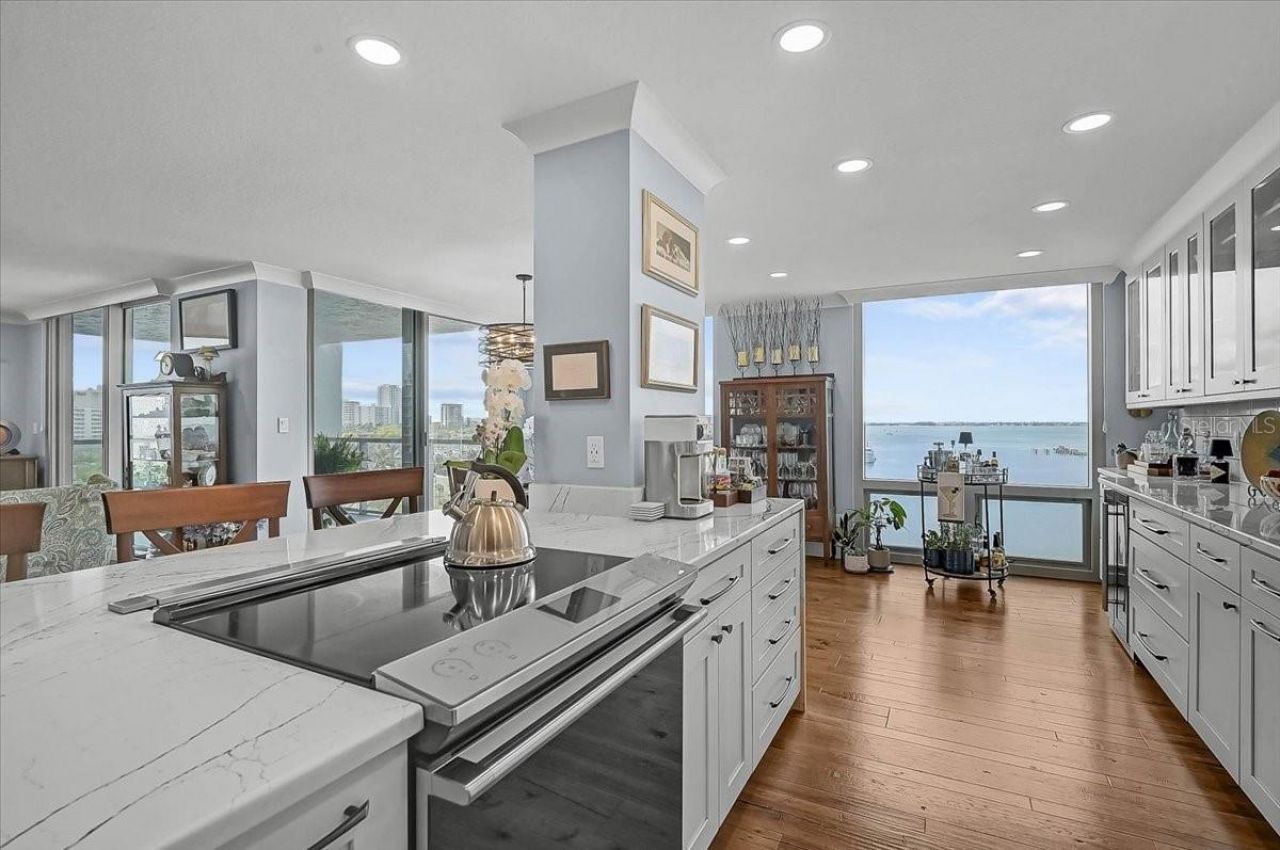 1111 N Gulfstream Avenue, Unit 7C, Sarasota, FL 34236 Photo