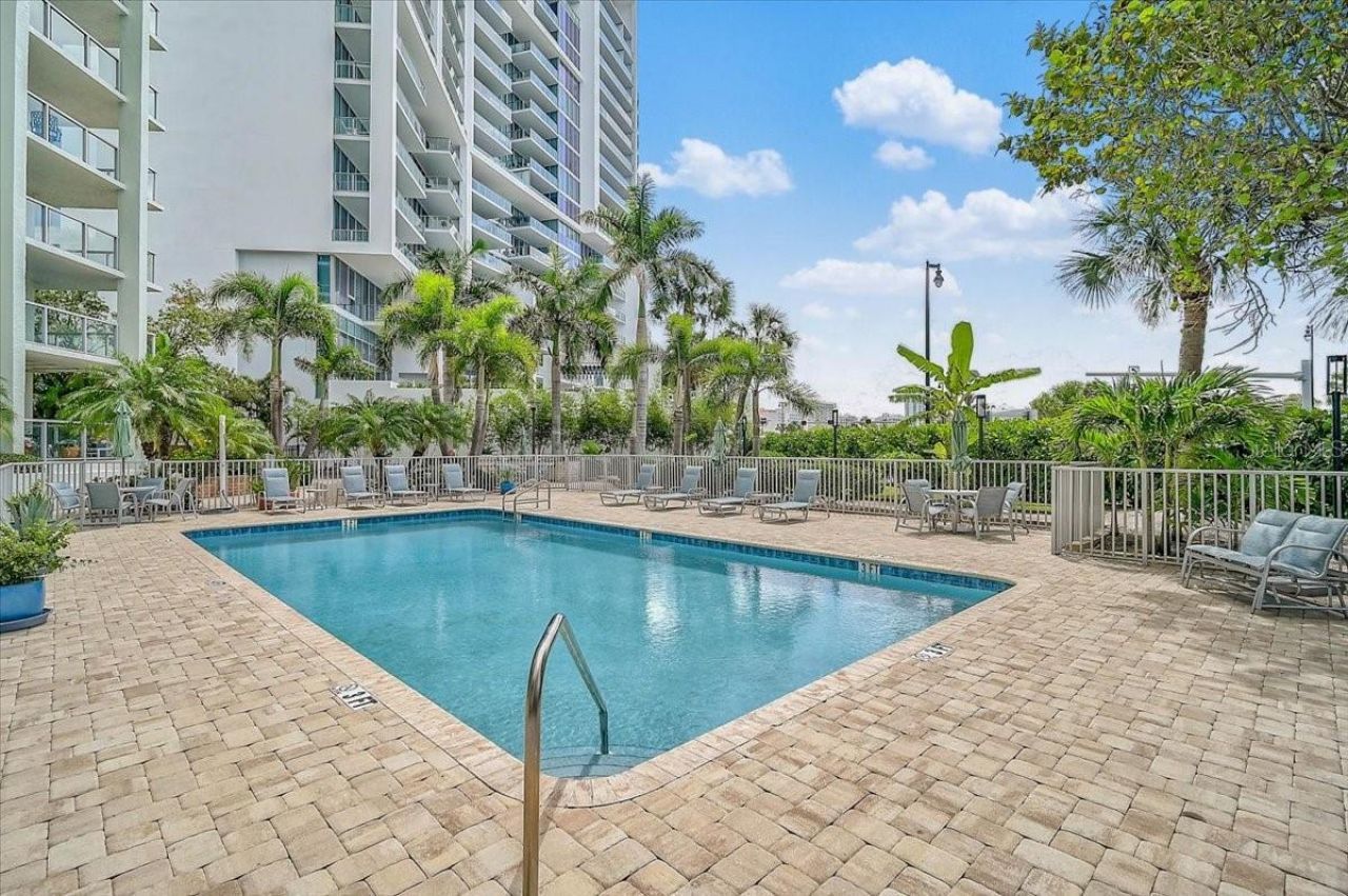 1111 N Gulfstream Avenue, Unit 7C, Sarasota, FL 34236 Photo