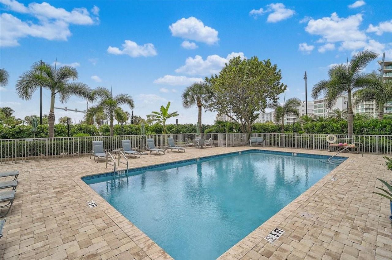 1111 N Gulfstream Avenue, Unit 7C, Sarasota, FL 34236 Photo