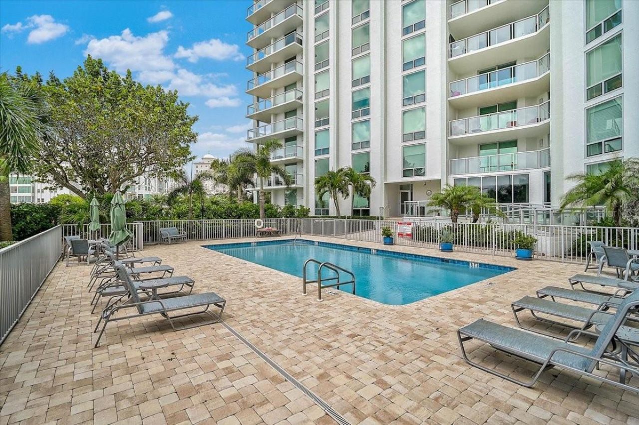 1111 N Gulfstream Avenue, Unit 7C, Sarasota, FL 34236 Photo