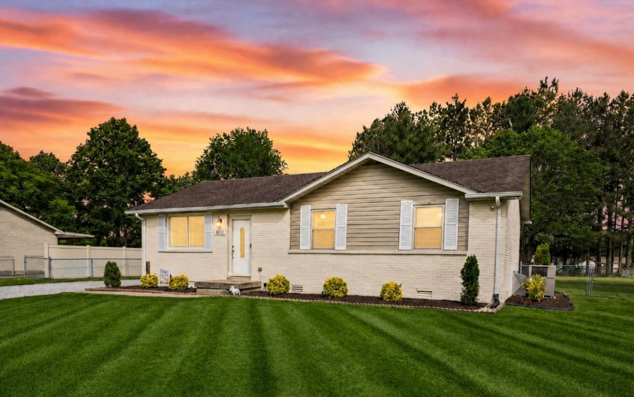 8042 Westfield Dr, Murfreesboro, TN 37129 Main Photo