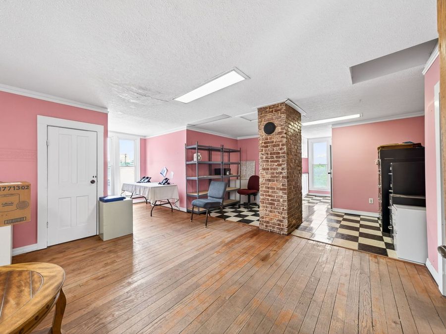 Property Image 36