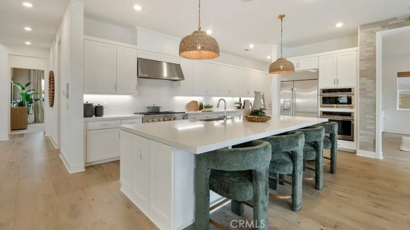 24325 Corte Cambur, Valencia, CA 91354 Main Photo