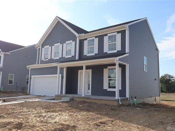 404 Crossing Lane, Unit 8307, Miami Township, OH 45449