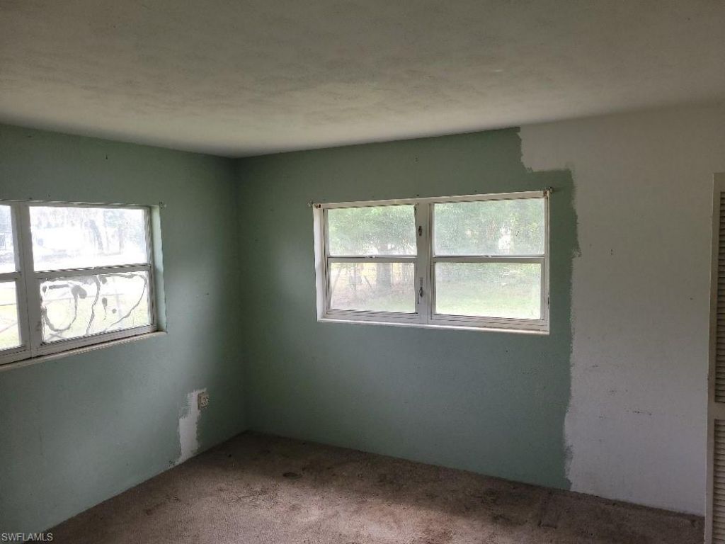1270 Pinecrest St , North Fort Myers, FL 33903 Photo