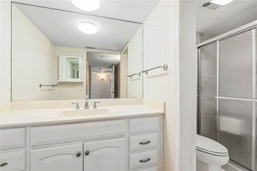 2741 Ocean Drive, Unit 31D, Vero Beach, FL 32963 Photo