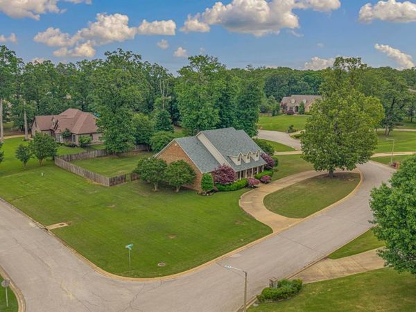 316 Dunwoody Dr, Jonesboro, AR 72404