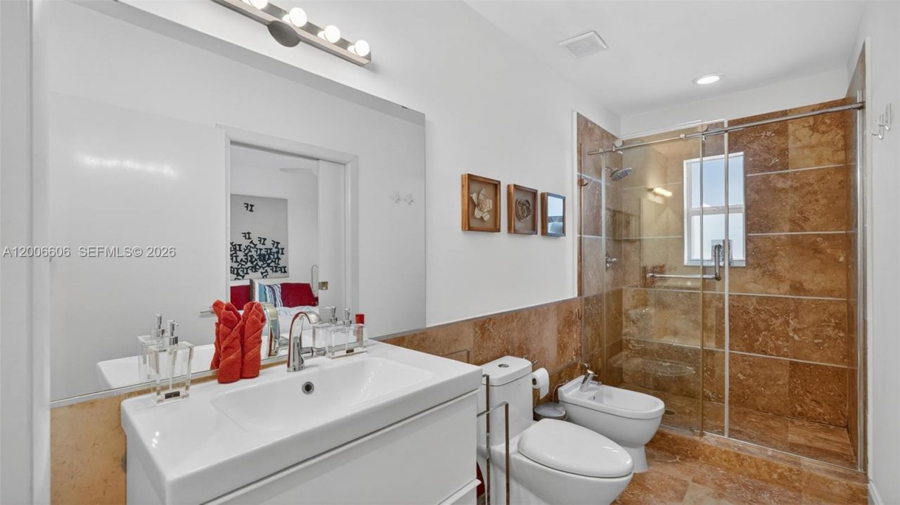 1410 Euclid Ave, Unit 6, Miami Beach, FL 33139 Photo