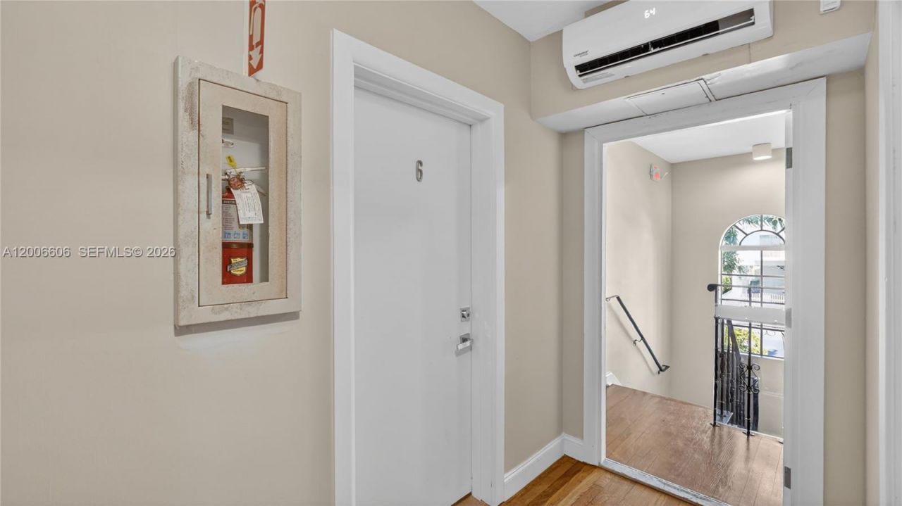 1410 Euclid Ave, Unit 6, Miami Beach, FL 33139 Photo