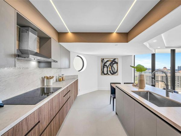 20185 E Country Club Dr, Unit 1904, Aventura, FL 33180