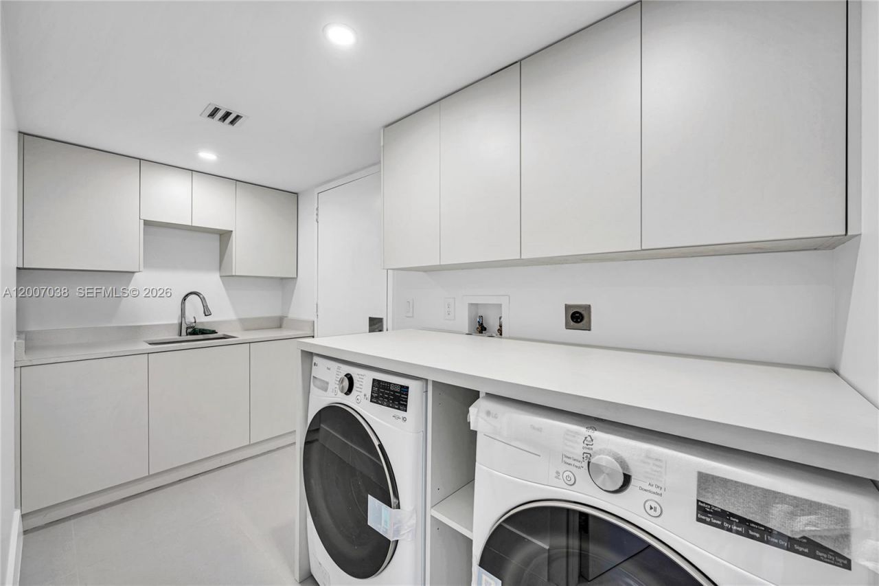 20185 E Country Club Dr, Unit 1904, Aventura, FL 33180 Photo