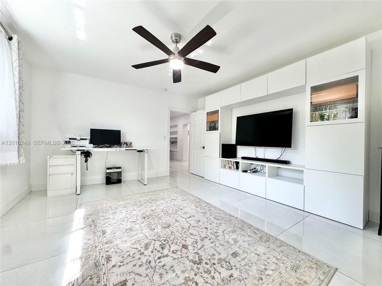7800 SW 57th Ct , South Miami, FL 33143 Photo