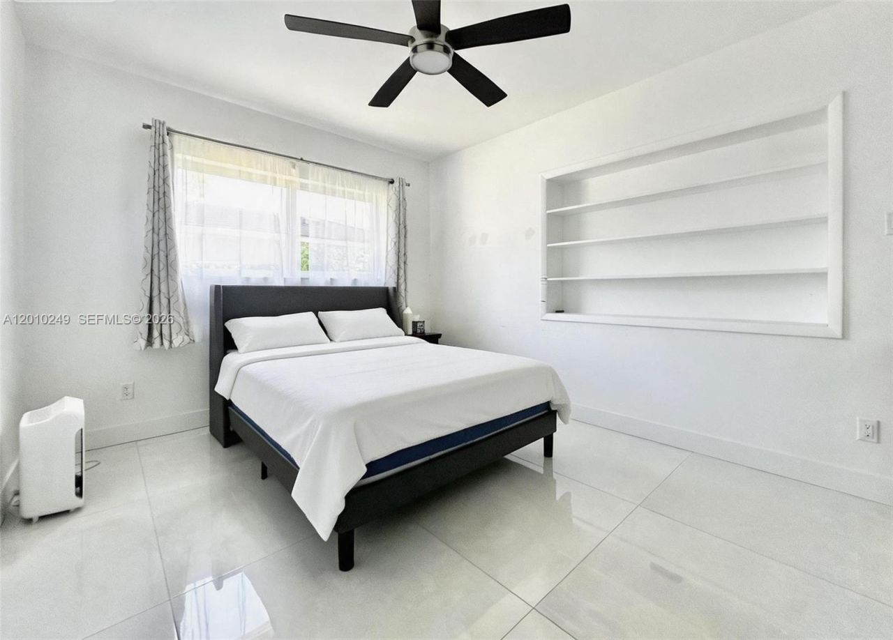 7800 SW 57th Ct , South Miami, FL 33143 Photo