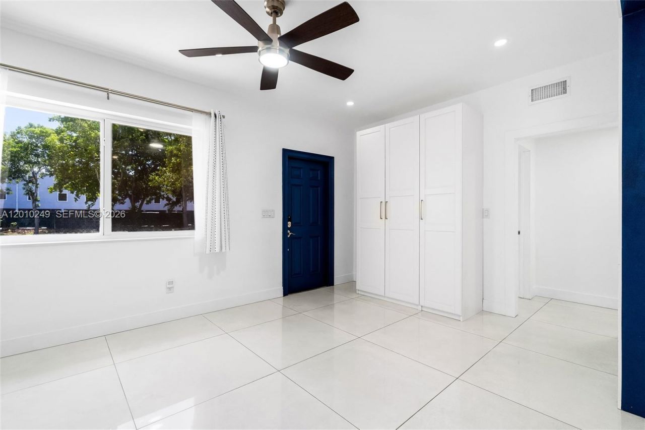 7800 SW 57th Ct , South Miami, FL 33143 Photo