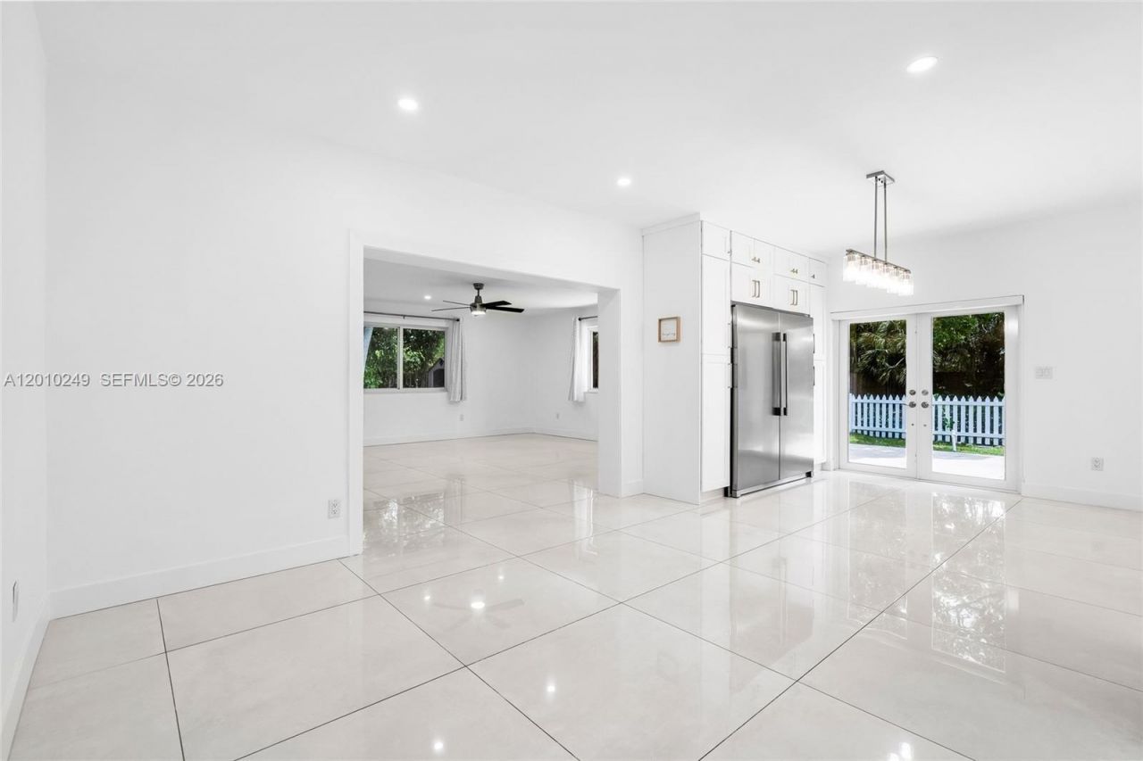 7800 SW 57th Ct , South Miami, FL 33143 Photo