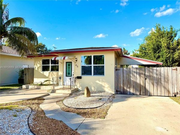 45 SE 14th St, Unit 1, Dania Beach, FL 33004