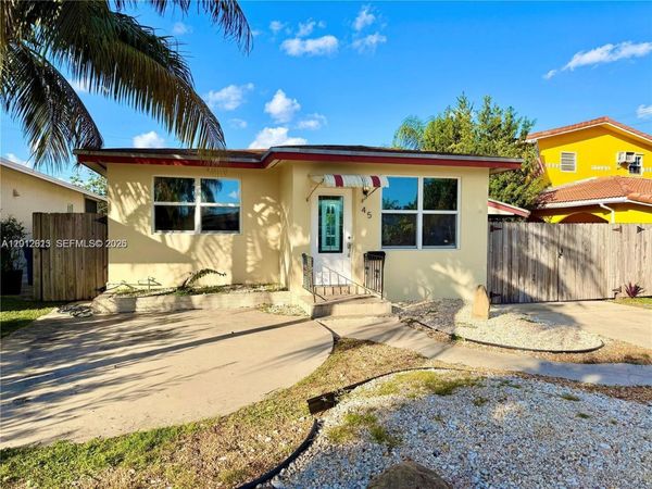 45 SE 14th St , Unit 1, Dania Beach, FL 33004