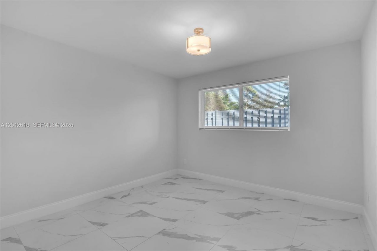 465 NW 11th St , Boca Raton, FL 33432 Photo