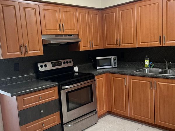 6131 SW 42nd Place, Unit 1-2, Davie, FL 33314