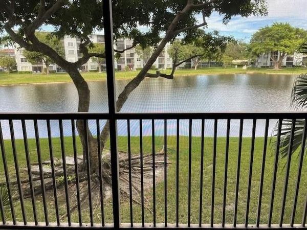 2215 Cypress Island Drive, Unit 206, Pompano Beach, FL 33069