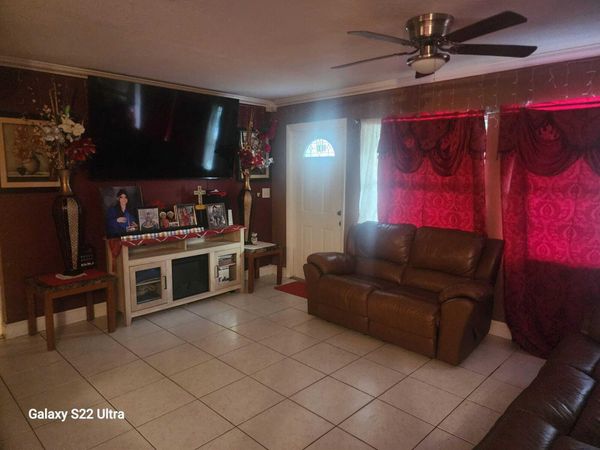 1441 W Central Street, Lantana, FL 33462