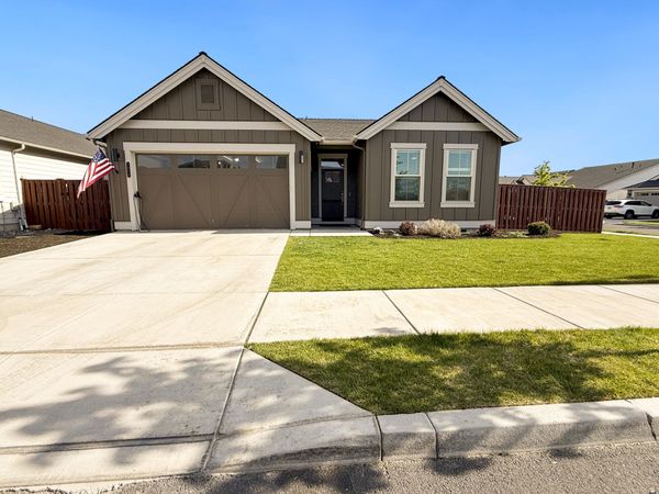 1056 NE Henry Drive, Prineville, OR 97754