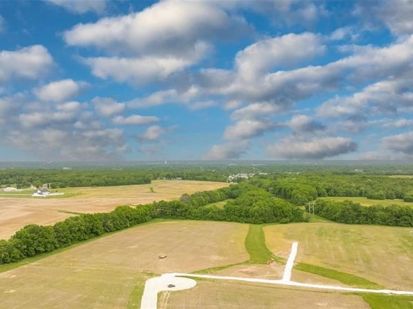 181 Antler Court, Wentzville, MO 63385