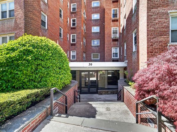 30 E Hartsdale Avenue , Unit 2A, Hartsdale, NY 10530