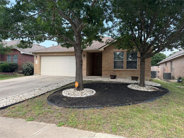 2028 Cactus Valley DR, Leander, TX 78641