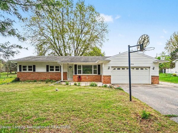 6196 Willow Highway, Grand Ledge, MI 48837