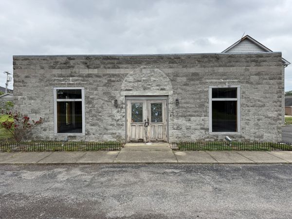 2104 Ruth St , Springfield, TN 37172