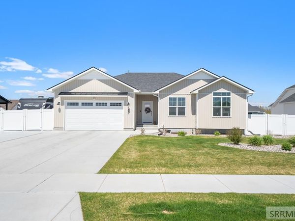 3877 E Pepperwood Lane, RIGBY, ID 83442