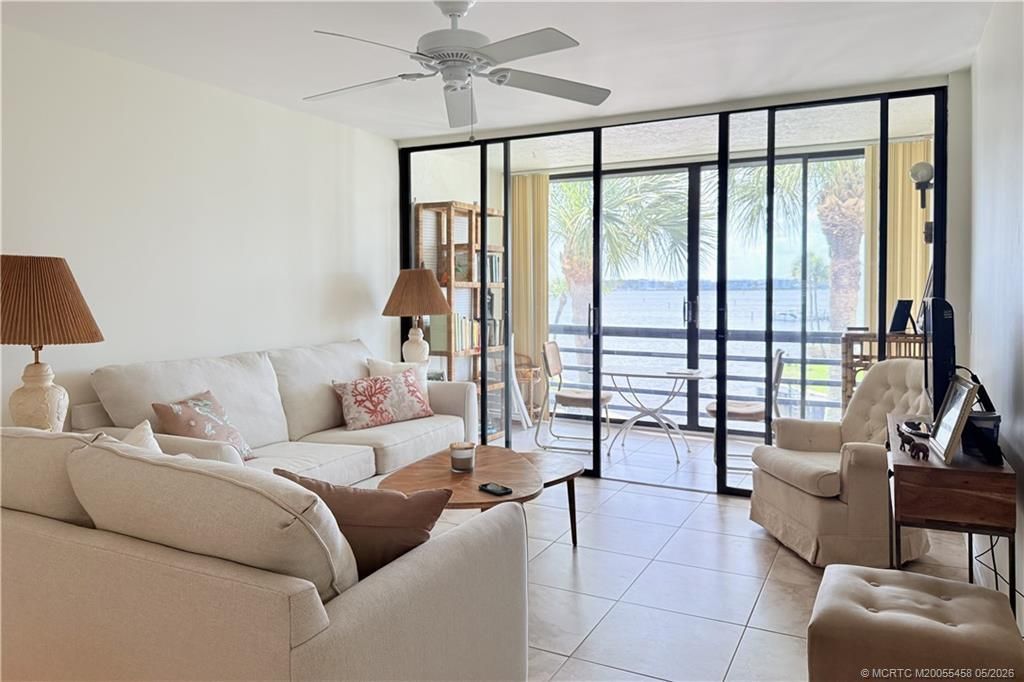 1950 SW Palm City Road, Unit 12305, Stuart, FL 34994 Photo